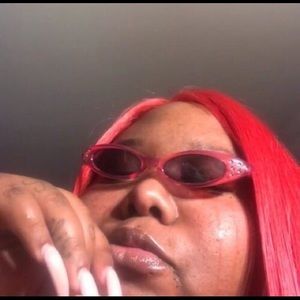 Meet your Posher, Sidney